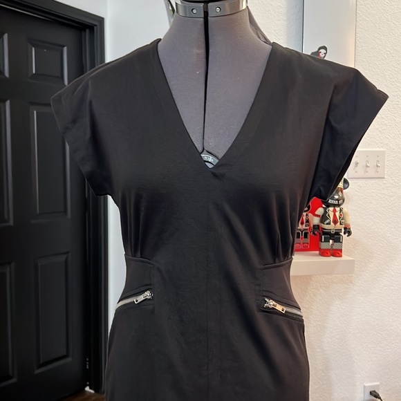 Corey P Dress - Picture 2 of 7